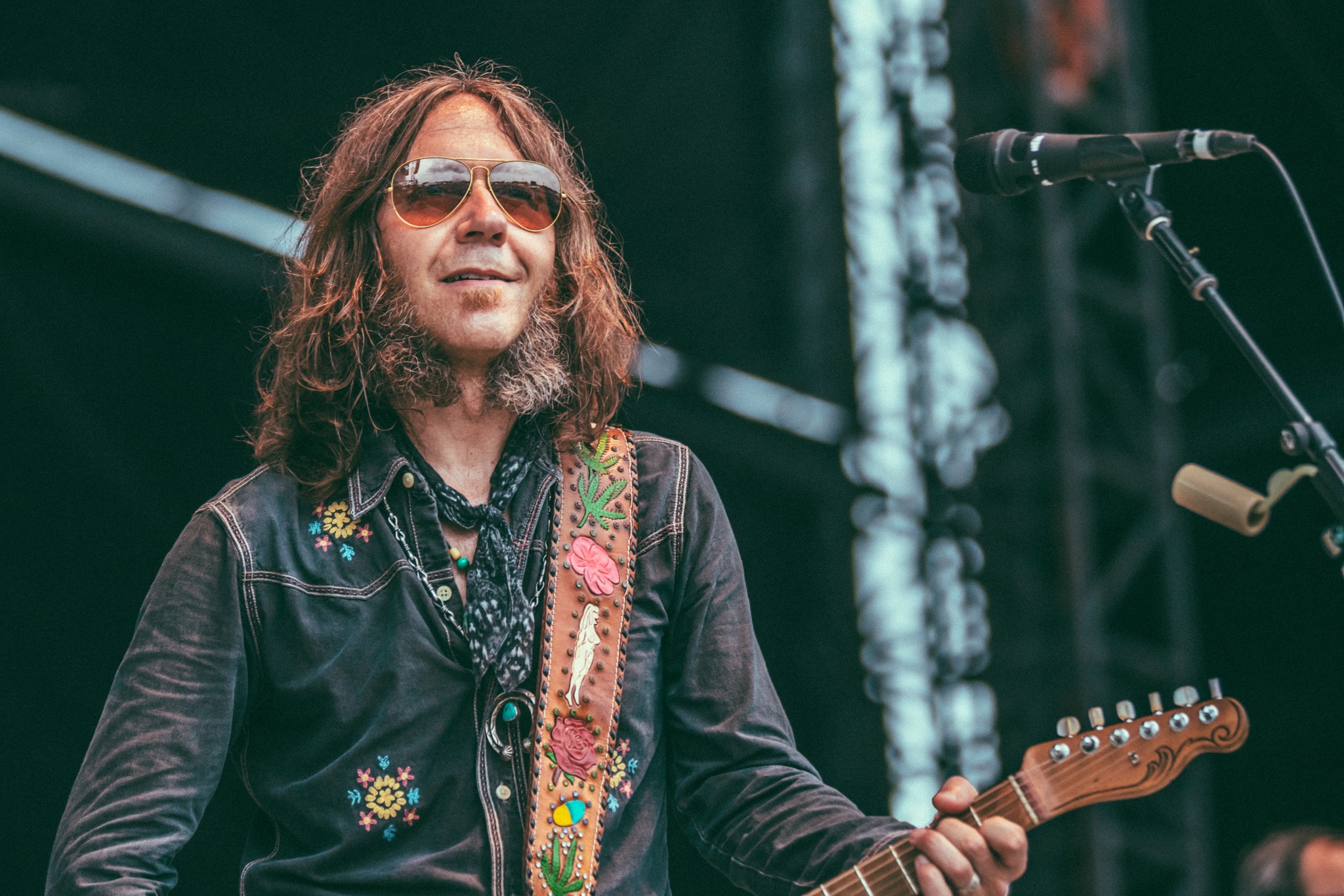 Charlie Starr, frontman of Blackberry Smoke, a longtime DryBell Vibe Machine user.