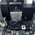 Alfred Hollweg, guitar player, expressing satisfaction with The Engine pedal in his testimonial.