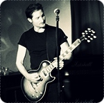 Elad Tal, guitar player, expressing satisfaction with DryBell Vibe Machine pedal in his testimonial.